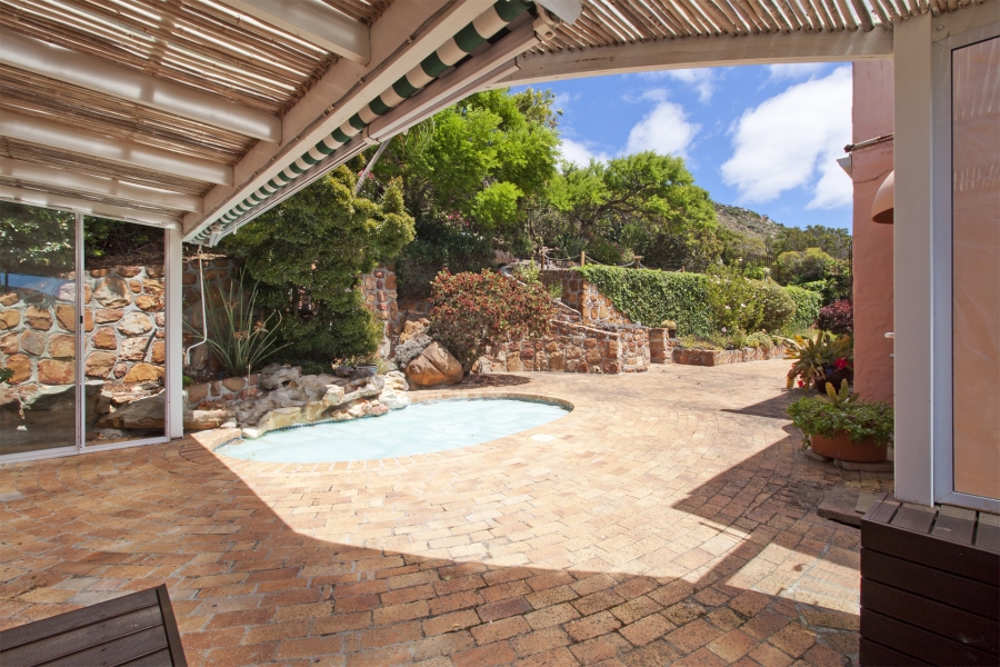 3 Bedroom Property for Sale in Fish Hoek Western Cape